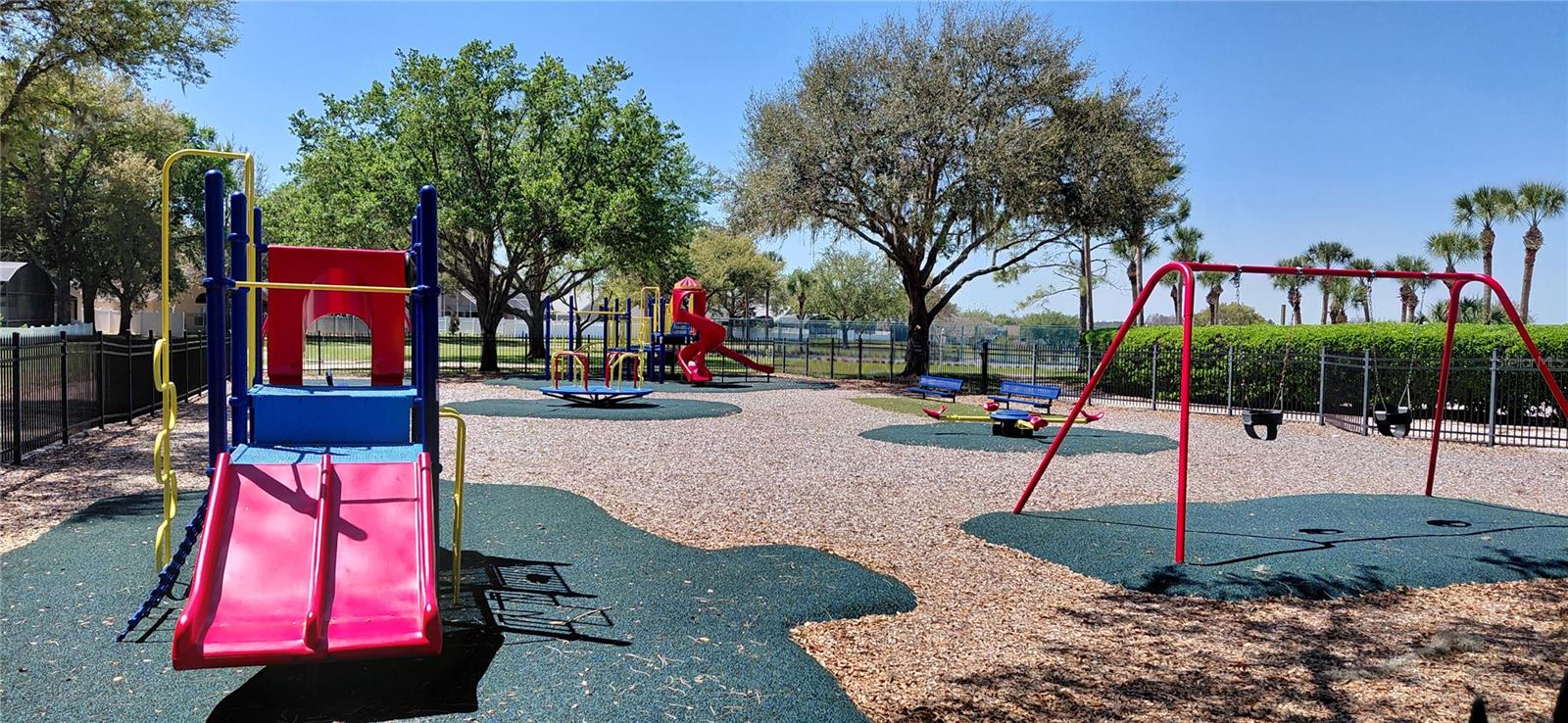 WESTON HILLS SUB - Residential