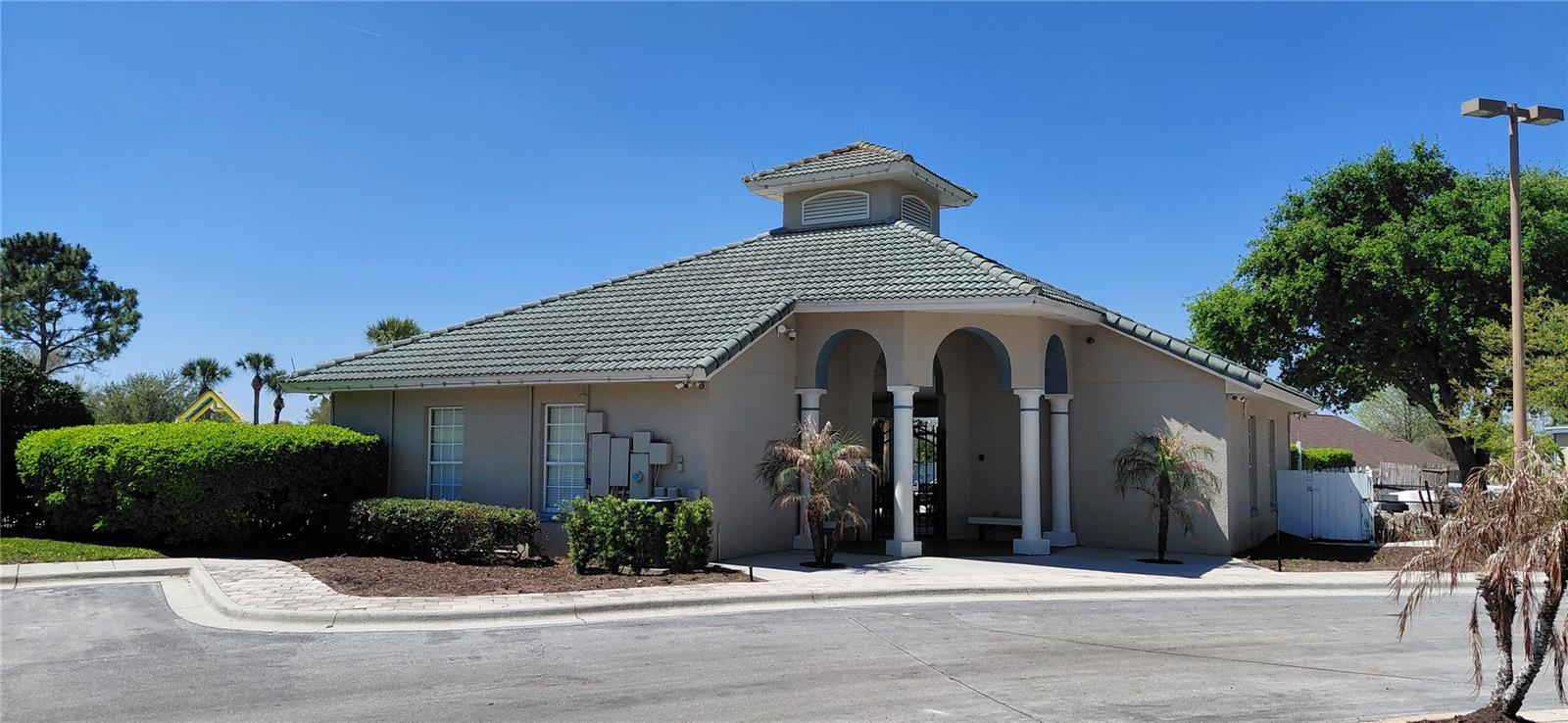 WESTON HILLS SUB - Residential