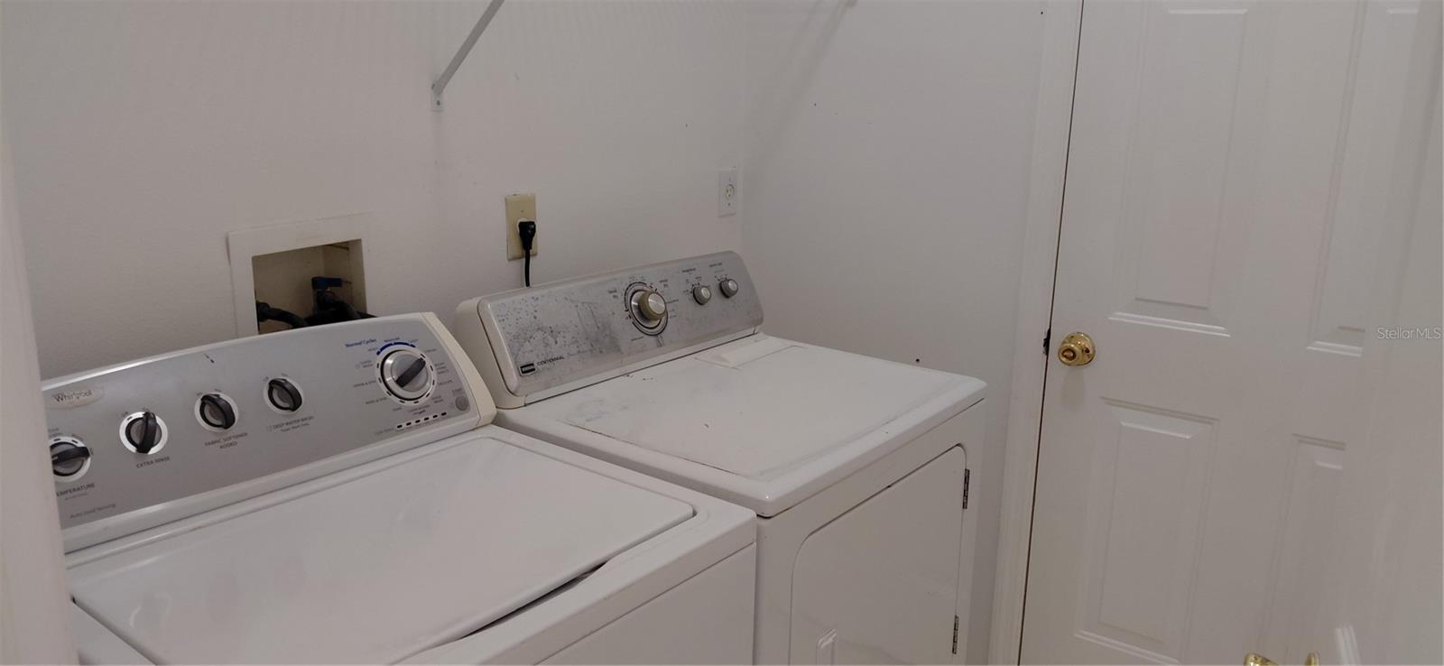 WESTON HILLS SUB - Residential