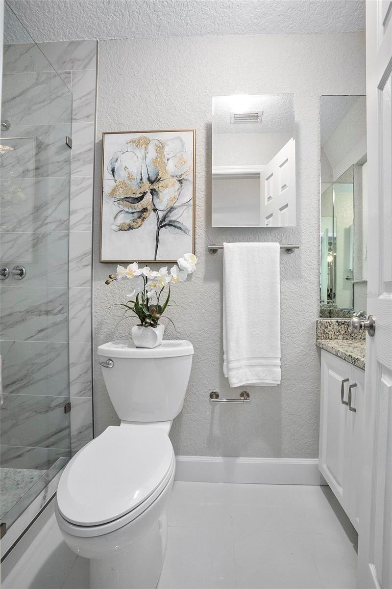 HARBOR POINT - Residential