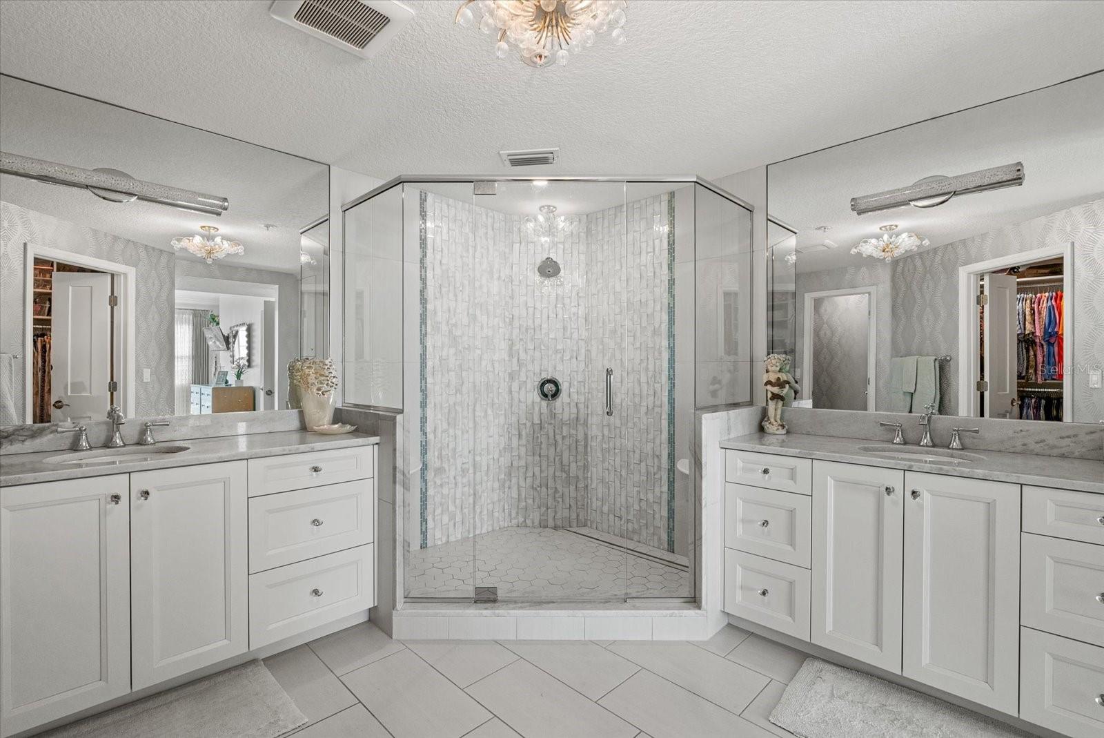 DOLPHIN BAY-SIESTA KEY SEC A - Residential