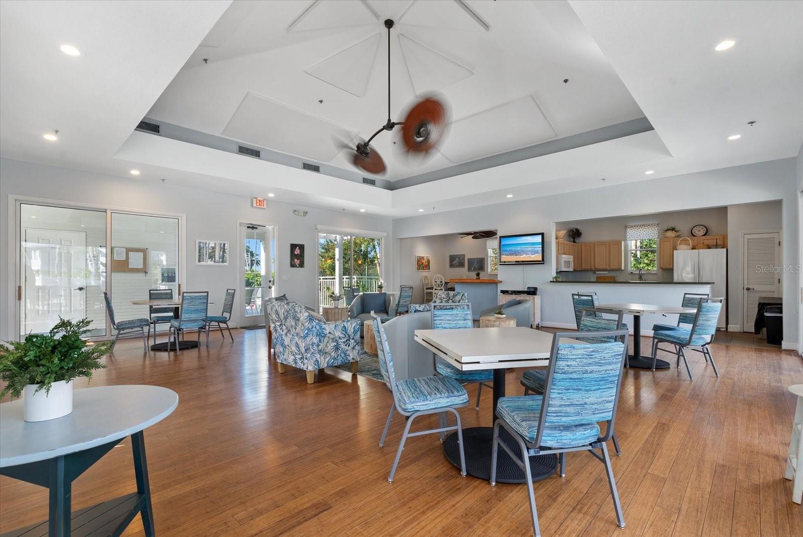 DOLPHIN BAY-SIESTA KEY SEC A - Residential
