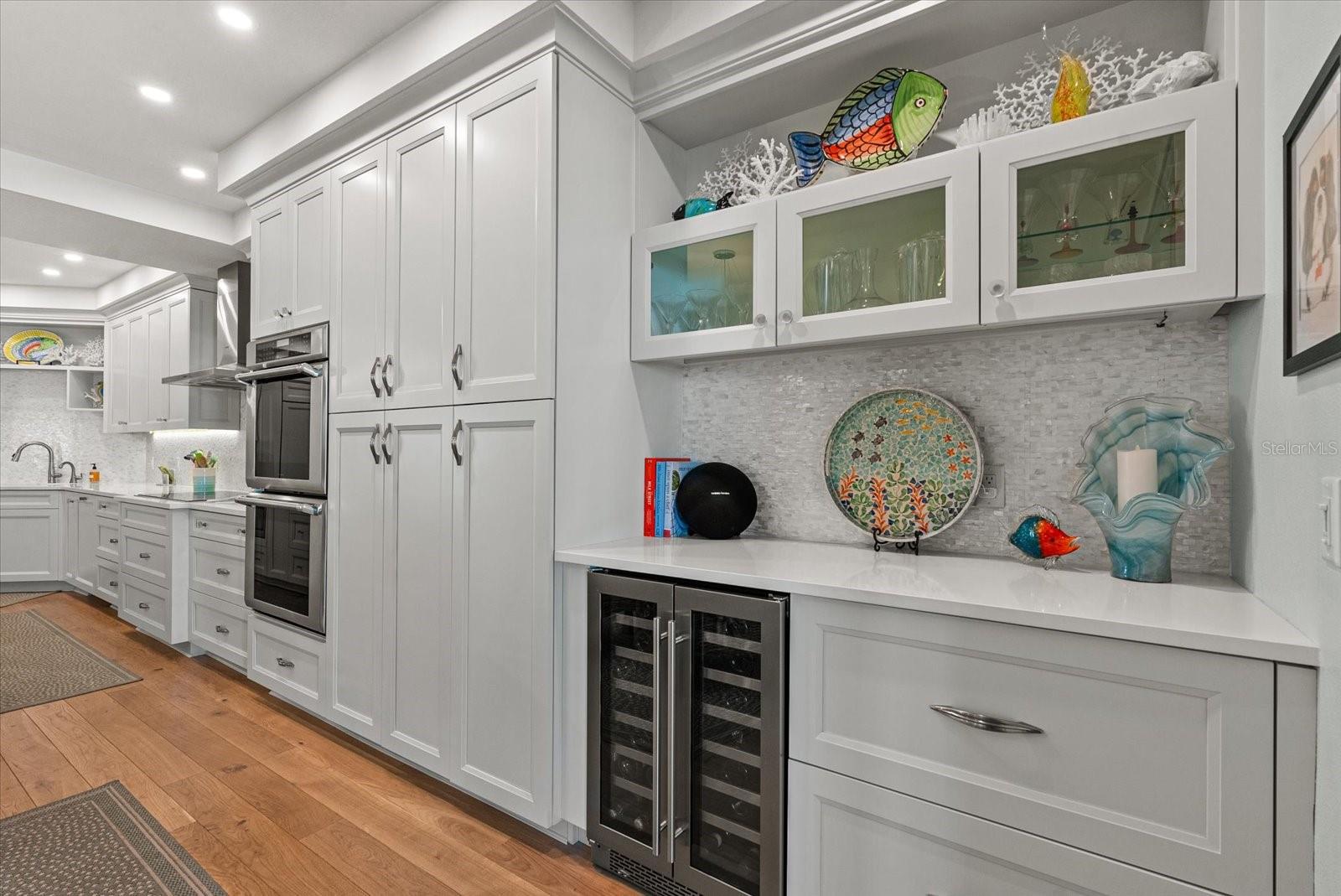 DOLPHIN BAY-SIESTA KEY SEC A - Residential