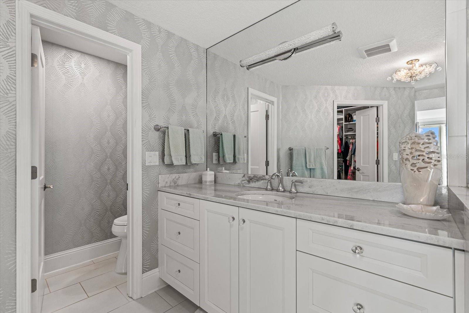 DOLPHIN BAY-SIESTA KEY SEC A - Residential