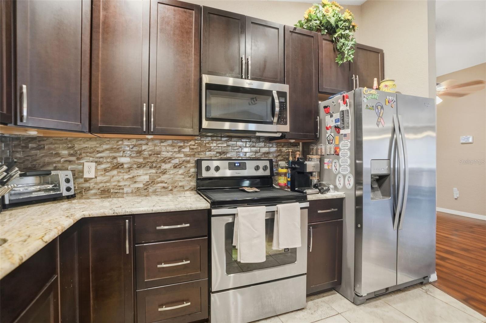 SPRING HILL - Residential