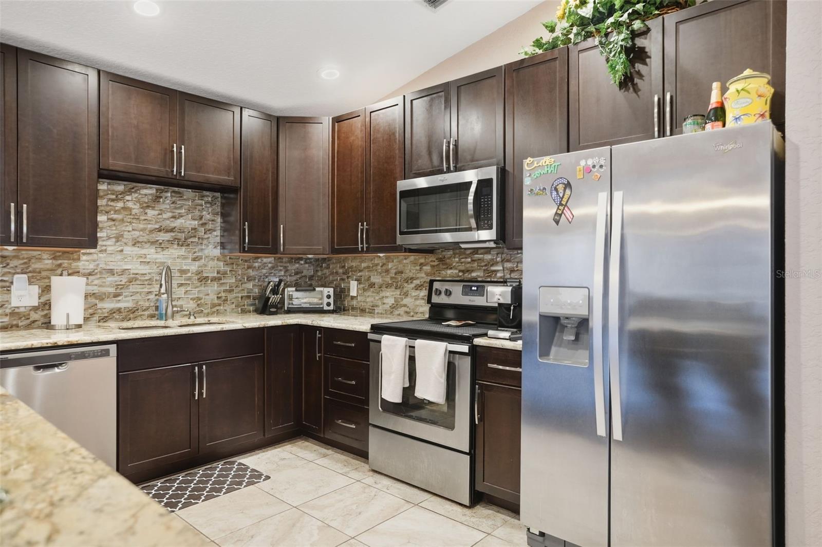 SPRING HILL - Residential