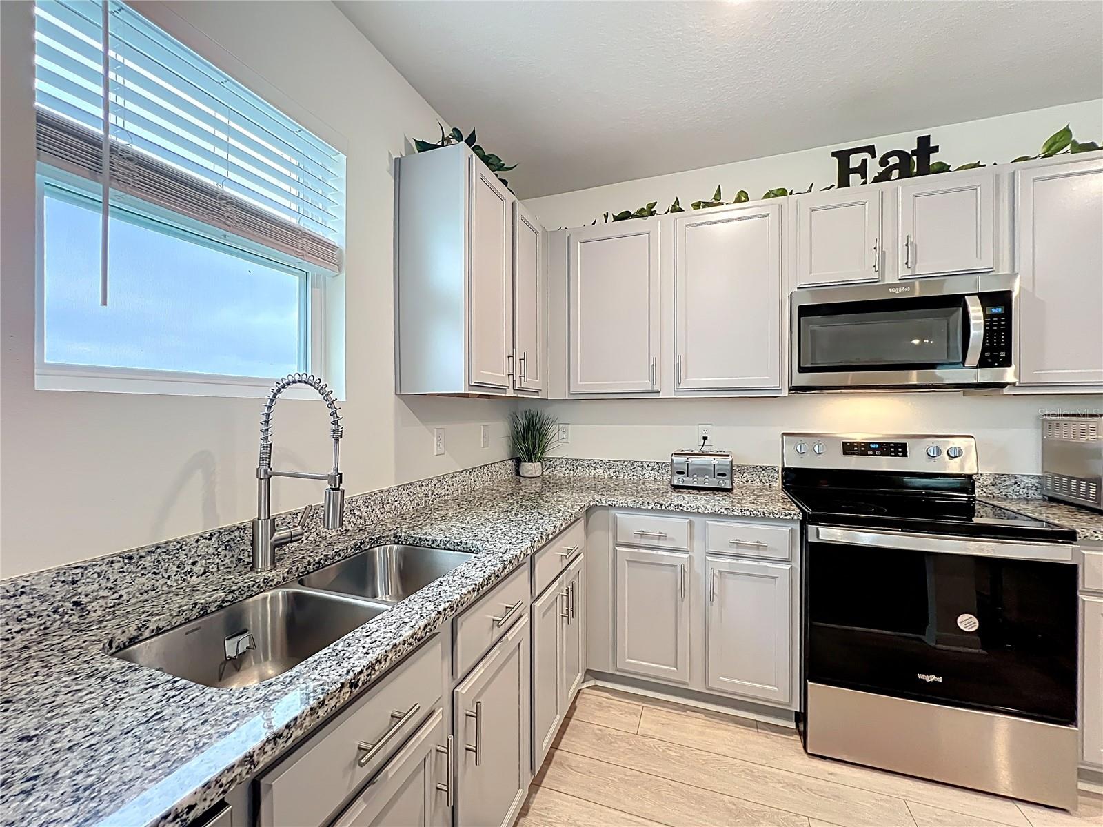 TIMBERWALAKE PH 1 - Residential