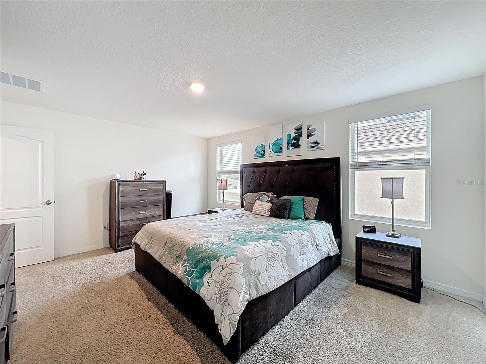 TIMBERWALAKE PH 1 - Residential