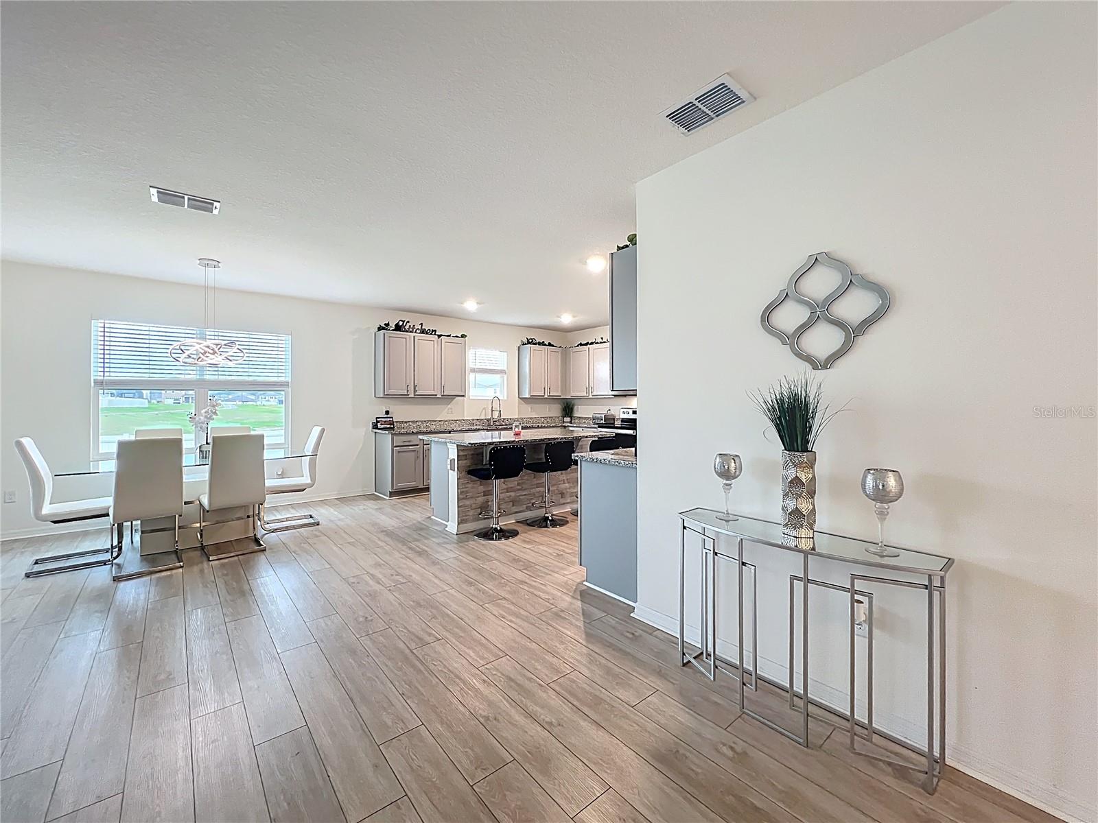 TIMBERWALAKE PH 1 - Residential