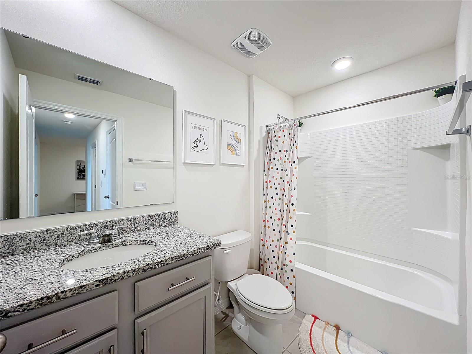 TIMBERWALAKE PH 1 - Residential