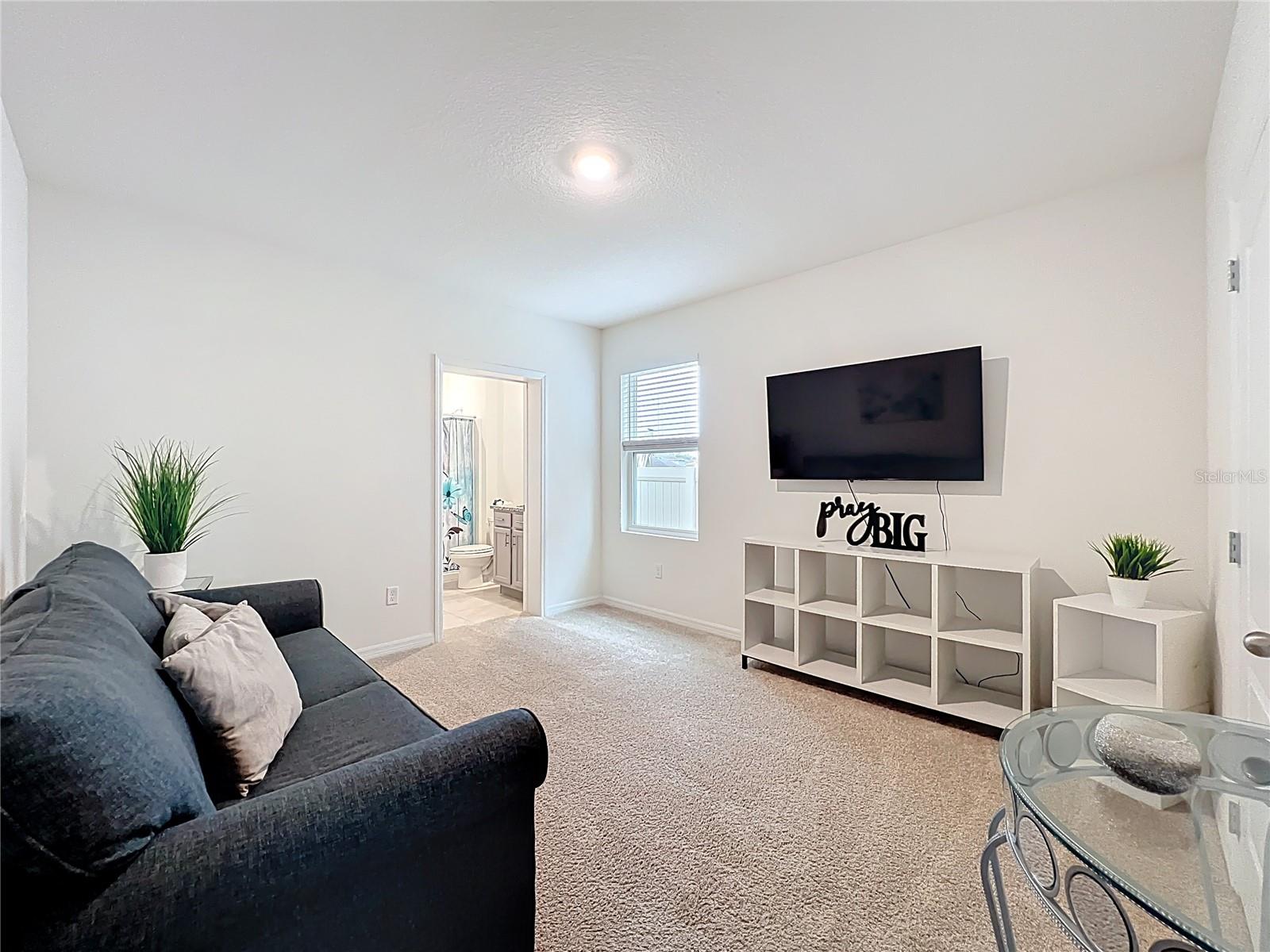 TIMBERWALAKE PH 1 - Residential