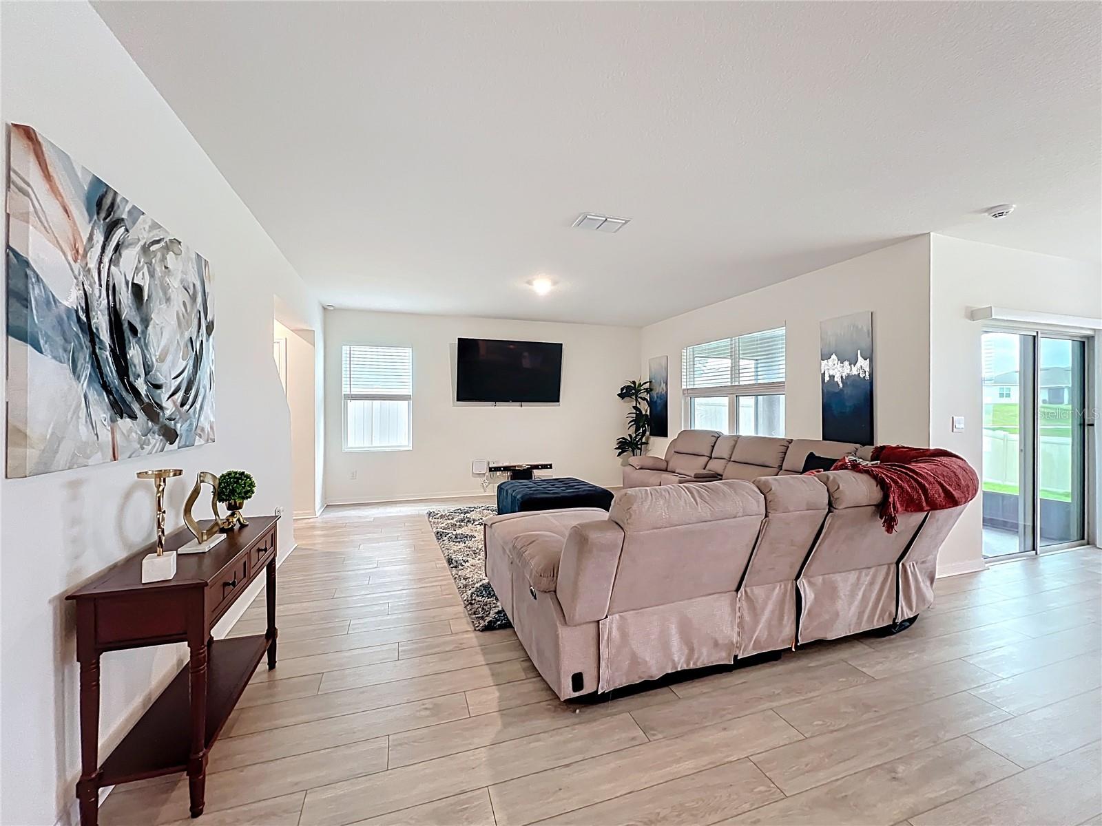 TIMBERWALAKE PH 1 - Residential