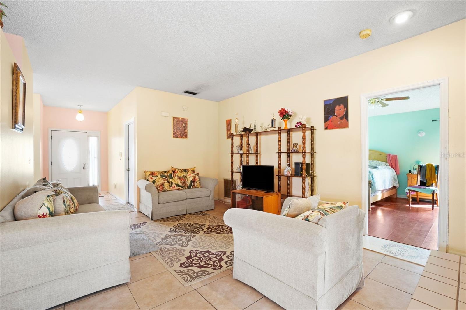 HOLDEN RIDGE - Residential