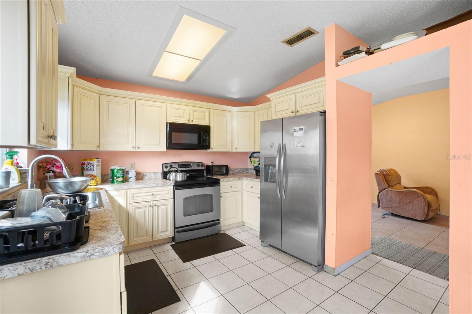HOLDEN RIDGE - Residential