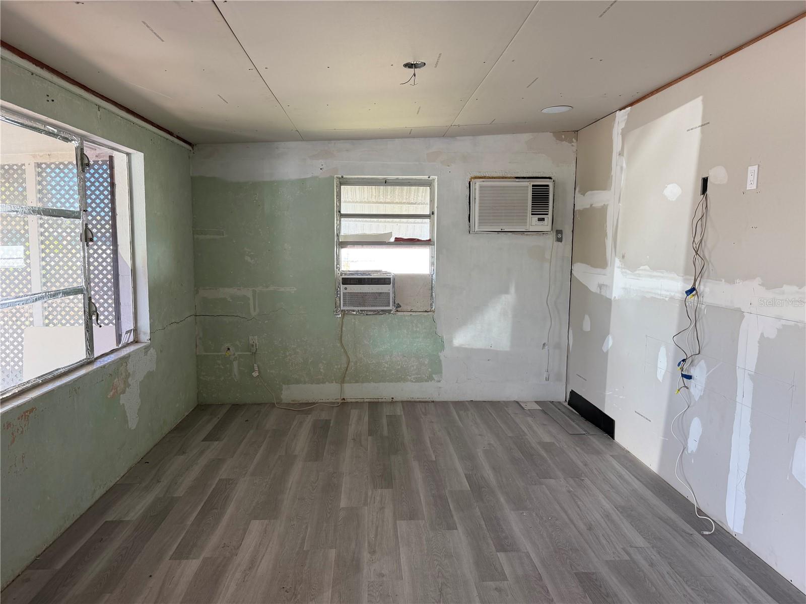 ENGLEWOOD OF - Residential