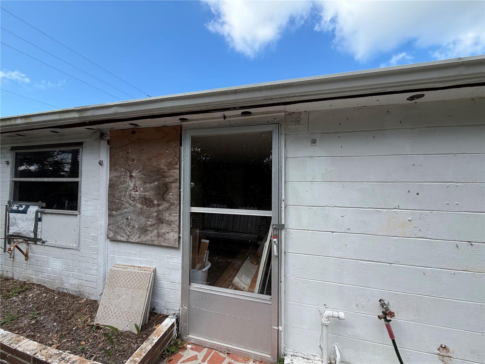 222 W WENTWORTH STREET