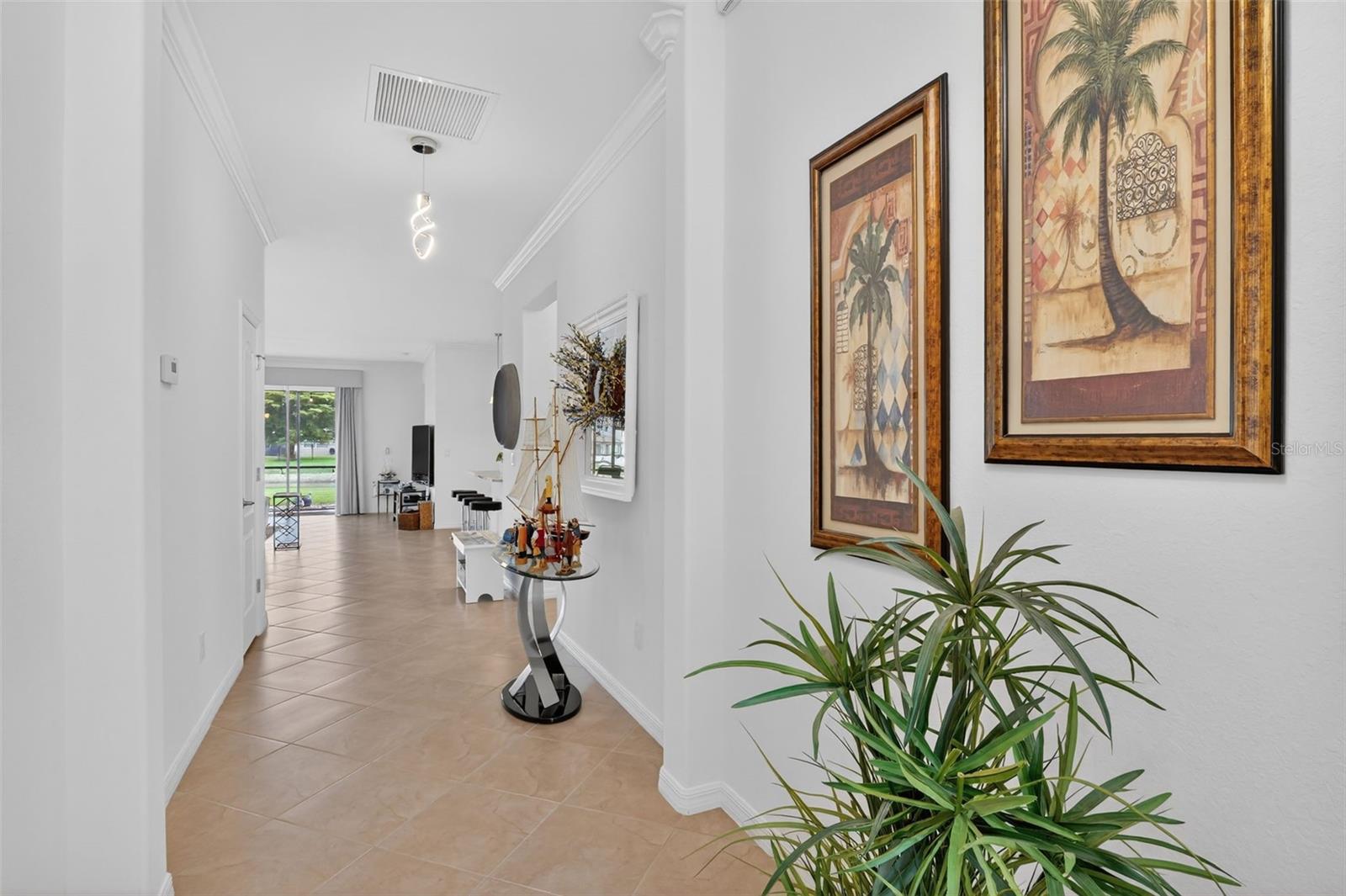3535 DANDOLO CIRCLE