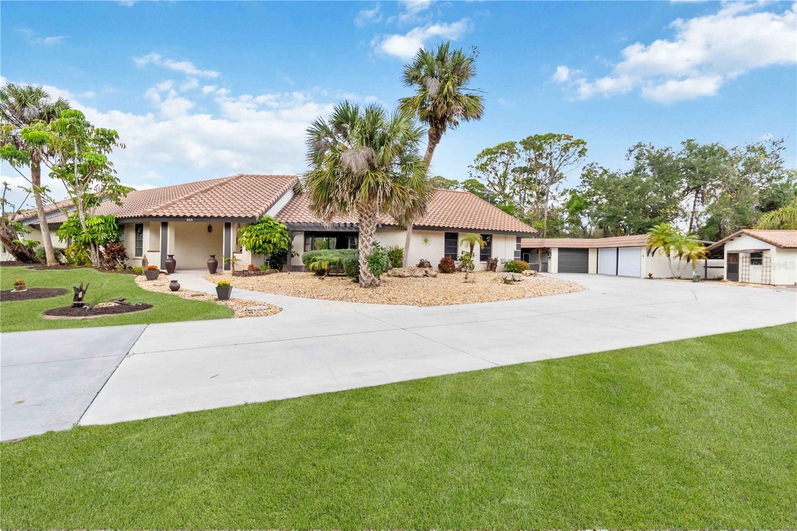 265 BEAVER COURT