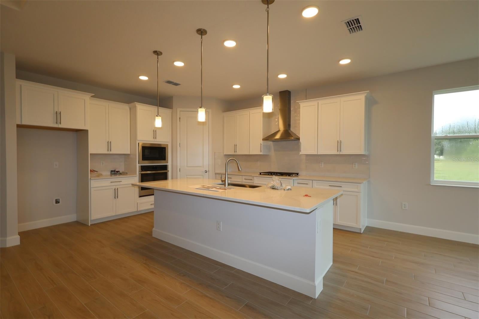 3722 WOLVES CREEK PLACE