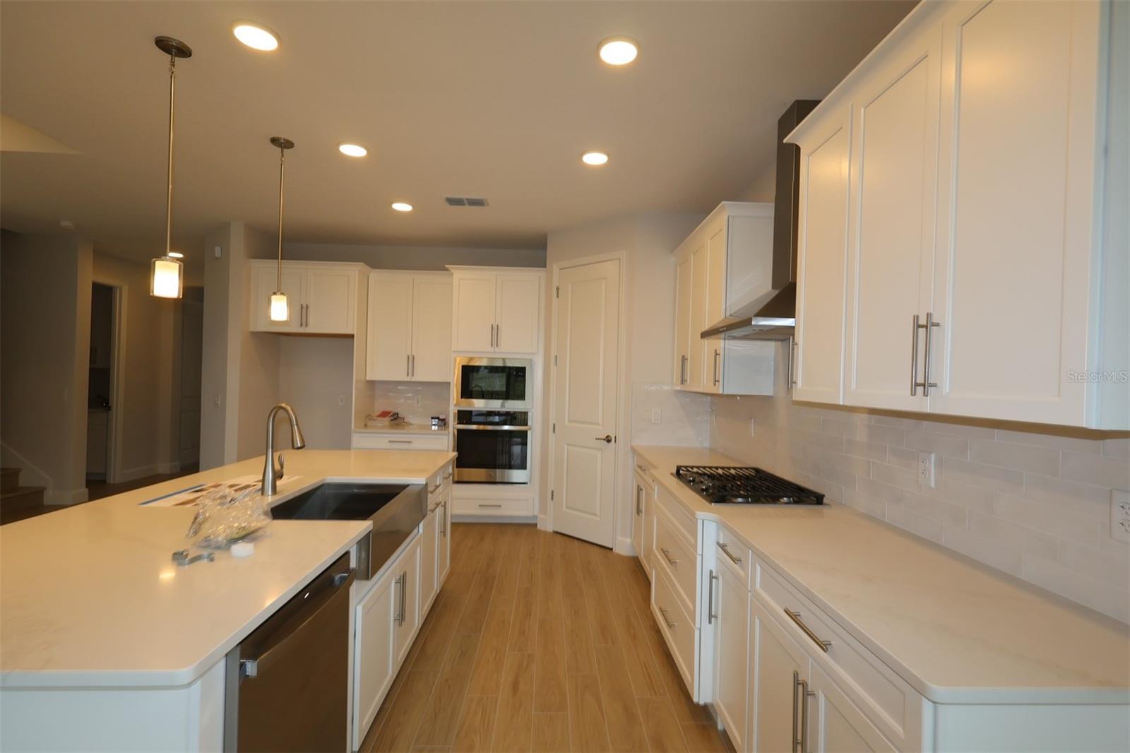 3722 WOLVES CREEK PLACE