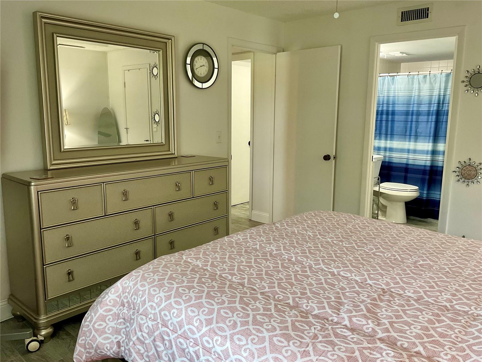 VILLAGE BROOKE SEC 2 - Residential Lease
