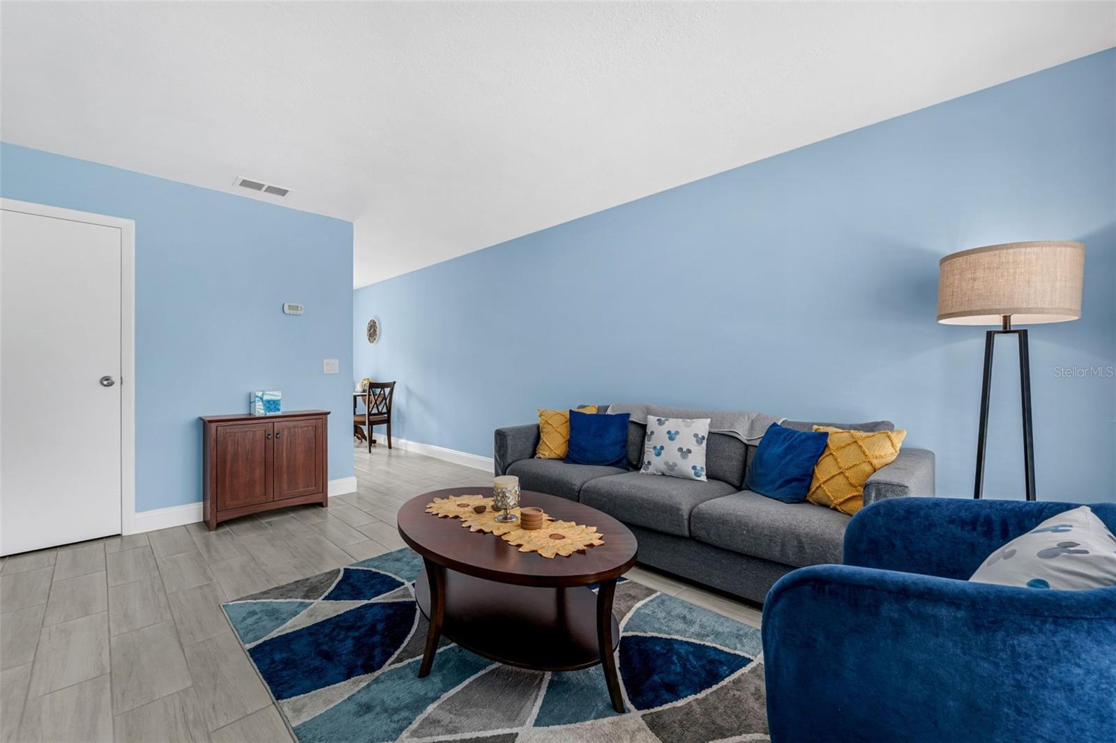 752 HOWLAND LANE 114