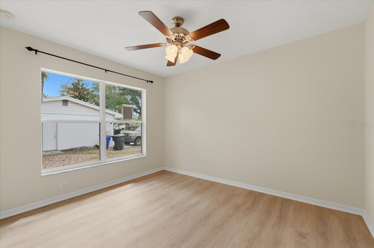 WILLIAMSBURG ESTS - Residential