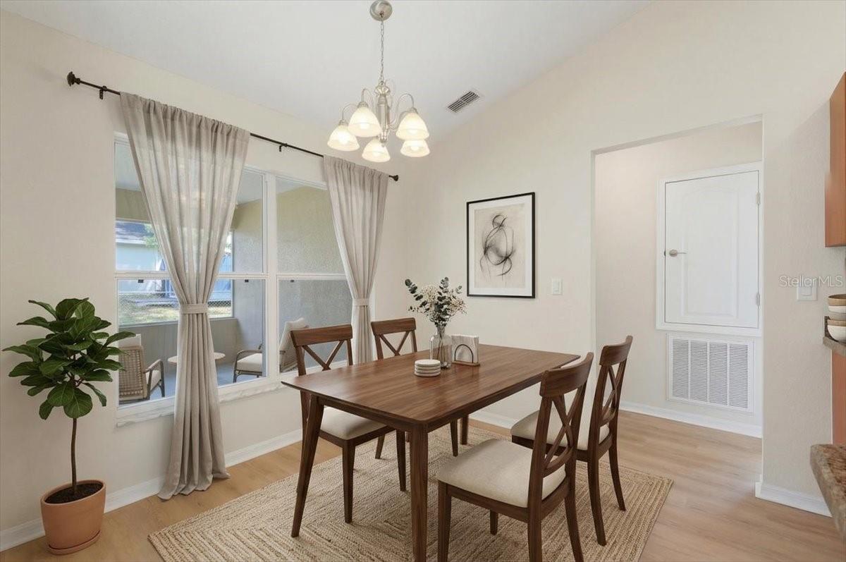 WILLIAMSBURG ESTS - Residential