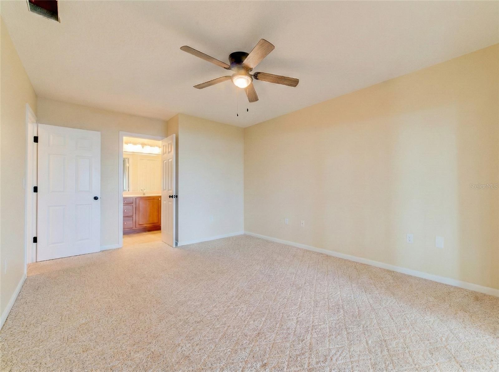 WESTERN SHORES - Residential