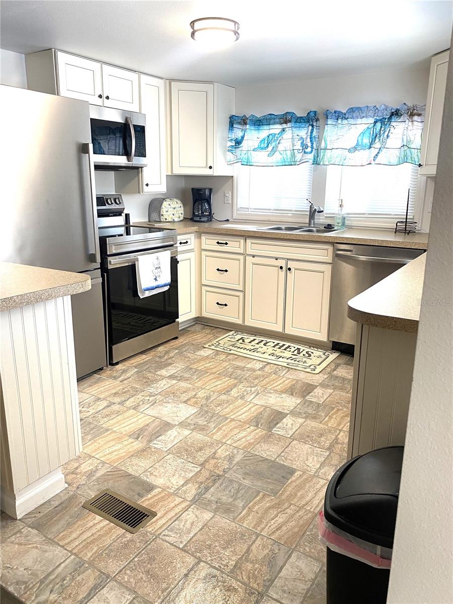 TRAILER ESTATES - Residential