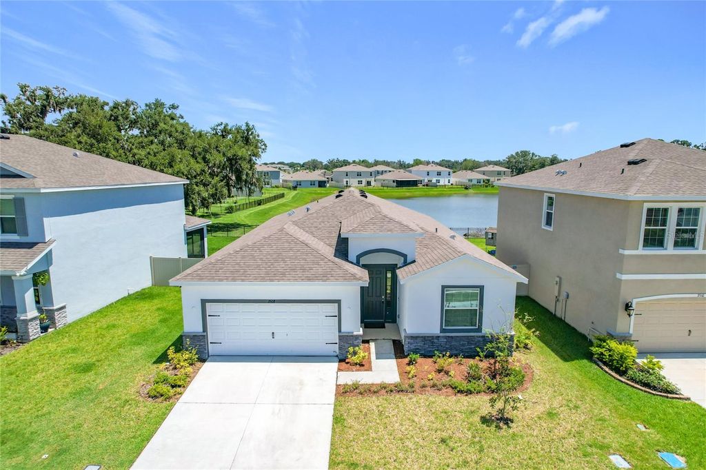 Photo of 3508 Crescent Peak Way, Plant City, FL 33565 (MLS # O6325060)