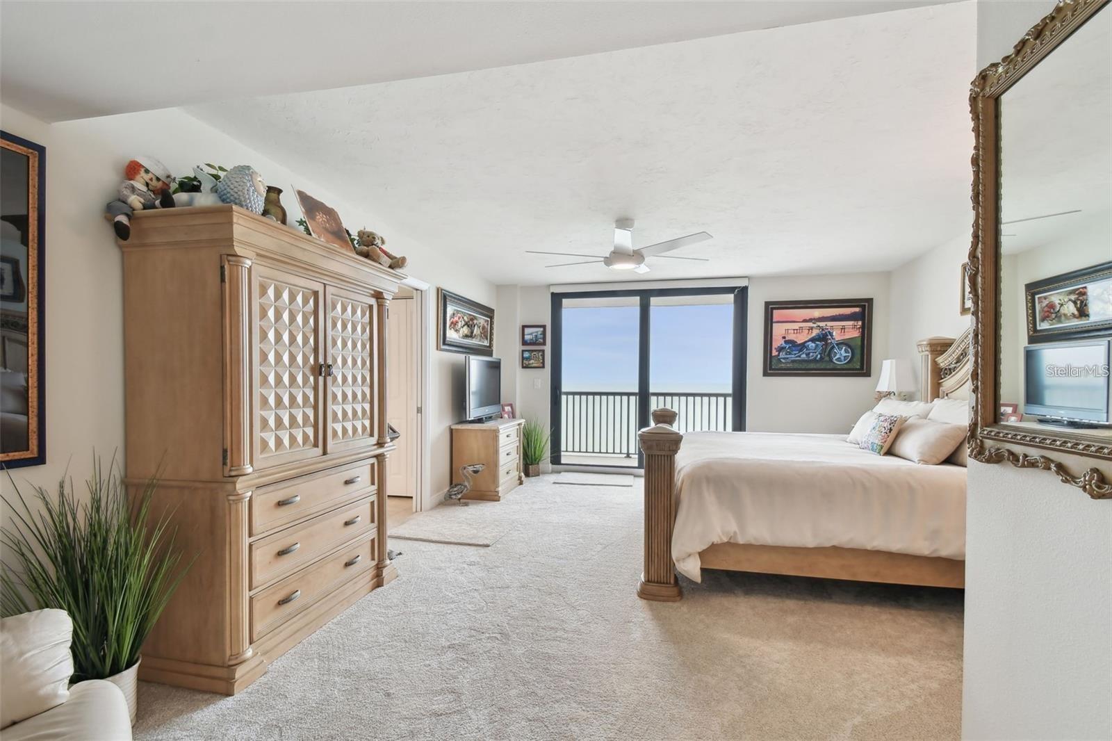 DANS ISLAND ON SAND KEY CONDO - Residential