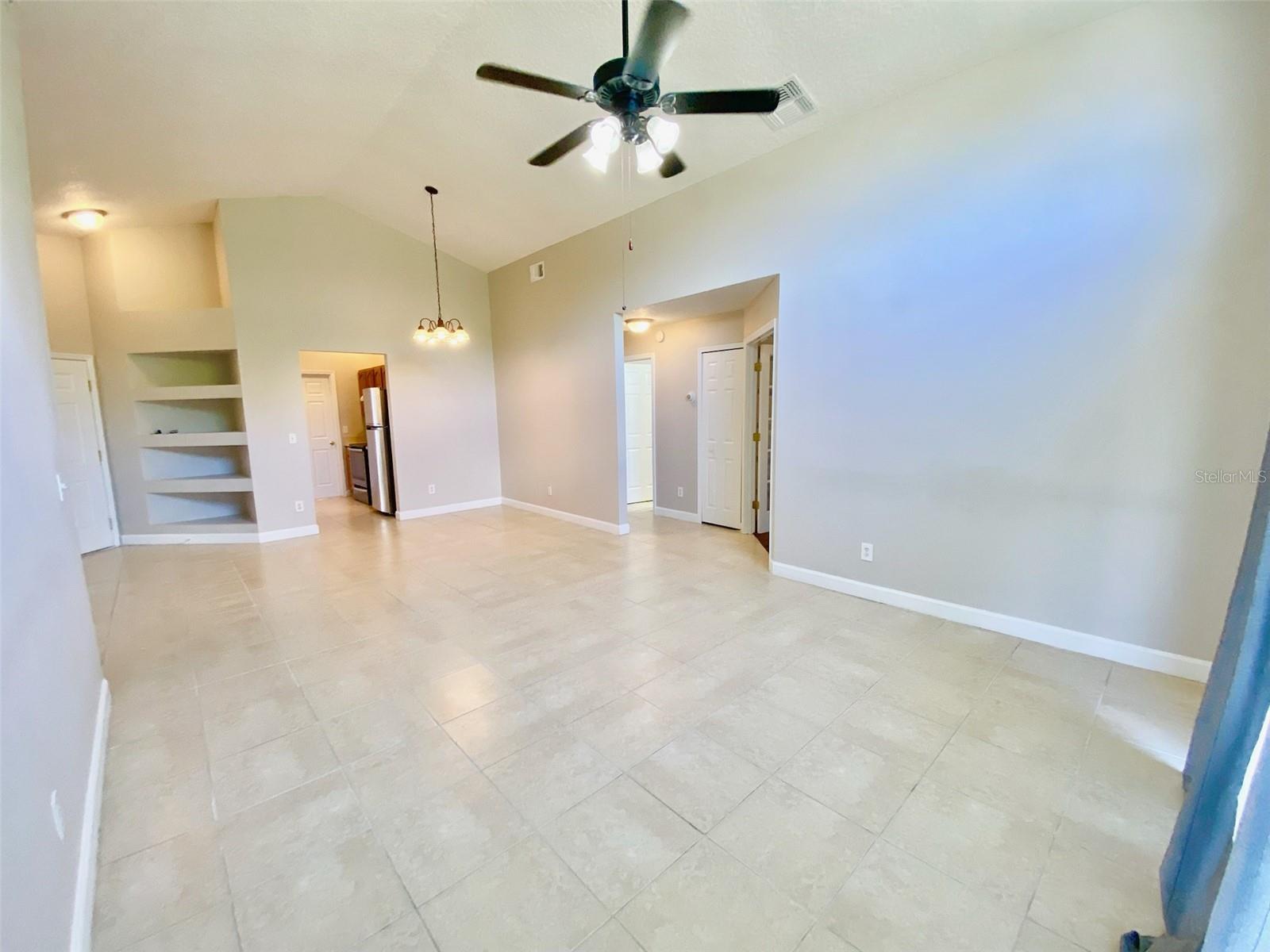 DAVENPORT LAKES PH 3 - Residential Lease