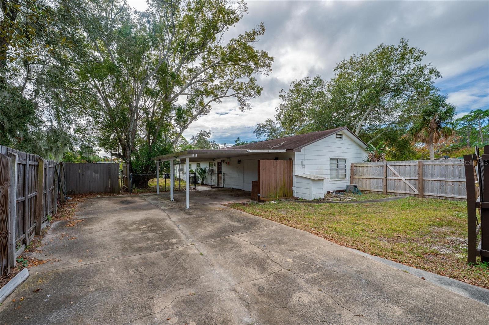 5500 LANCEWOOD CIRCLE N