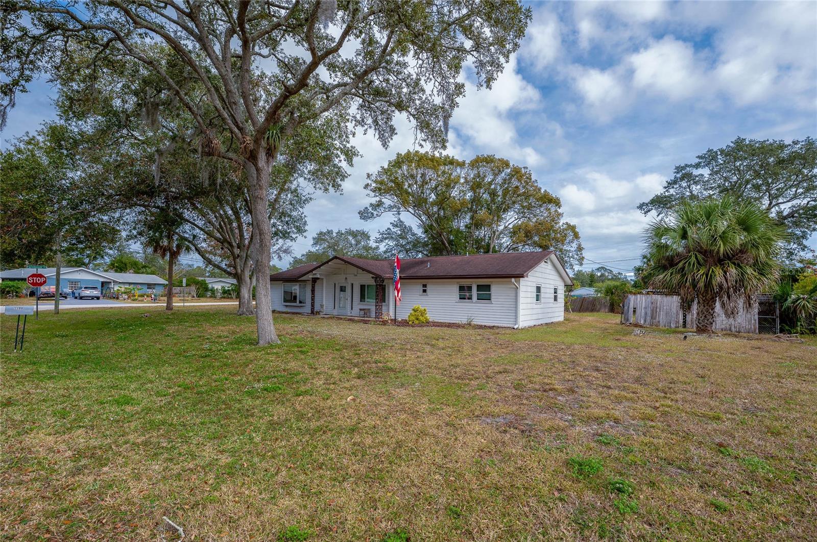 5500 LANCEWOOD CIRCLE N