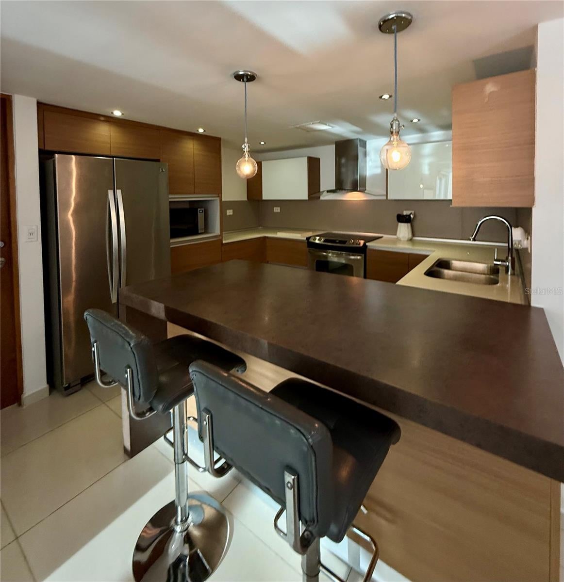 48 MUÑOZ RIVERA AVENUE 1205