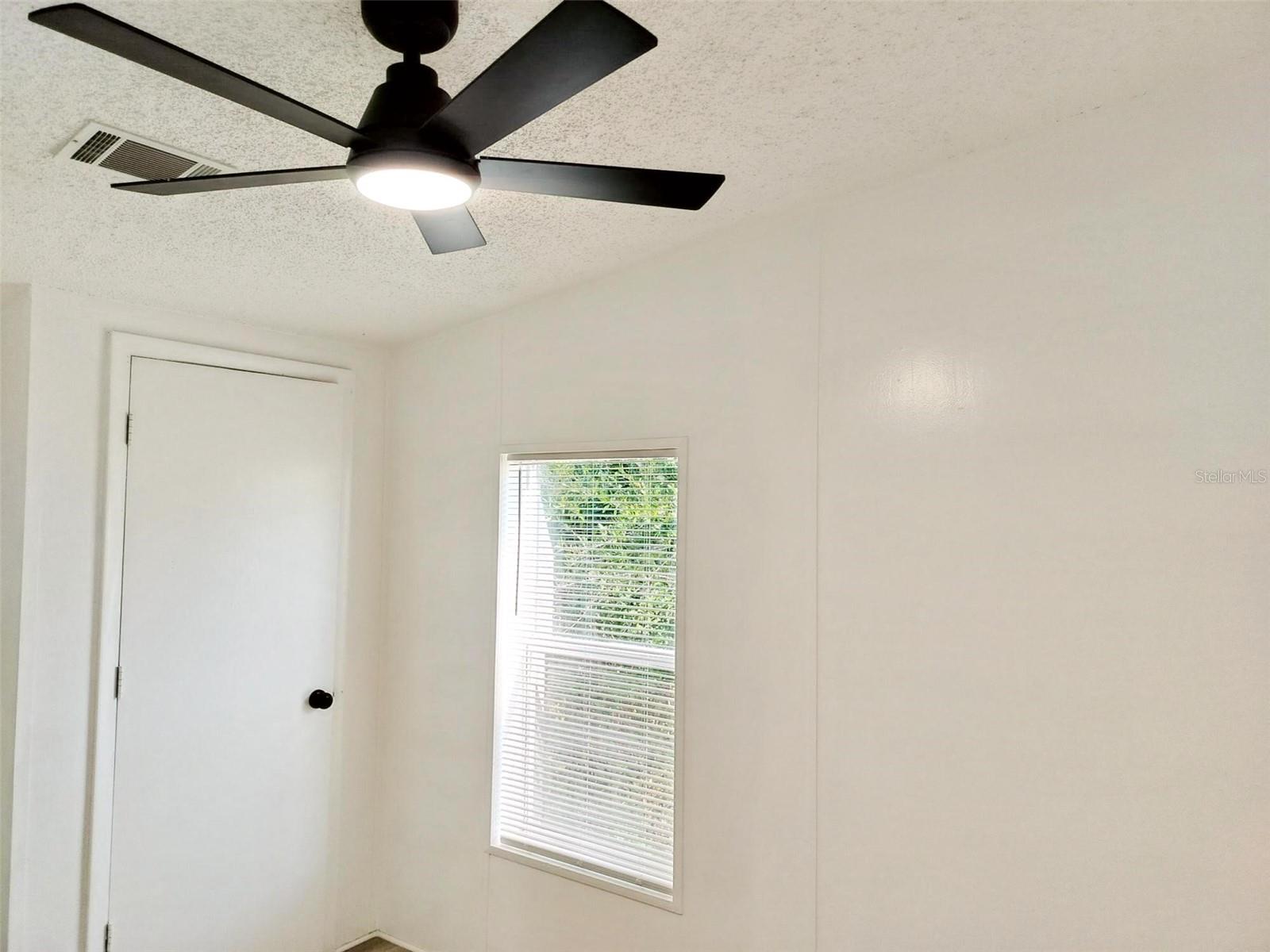 WILLIAMS NEW RIVER ACRES - Residential