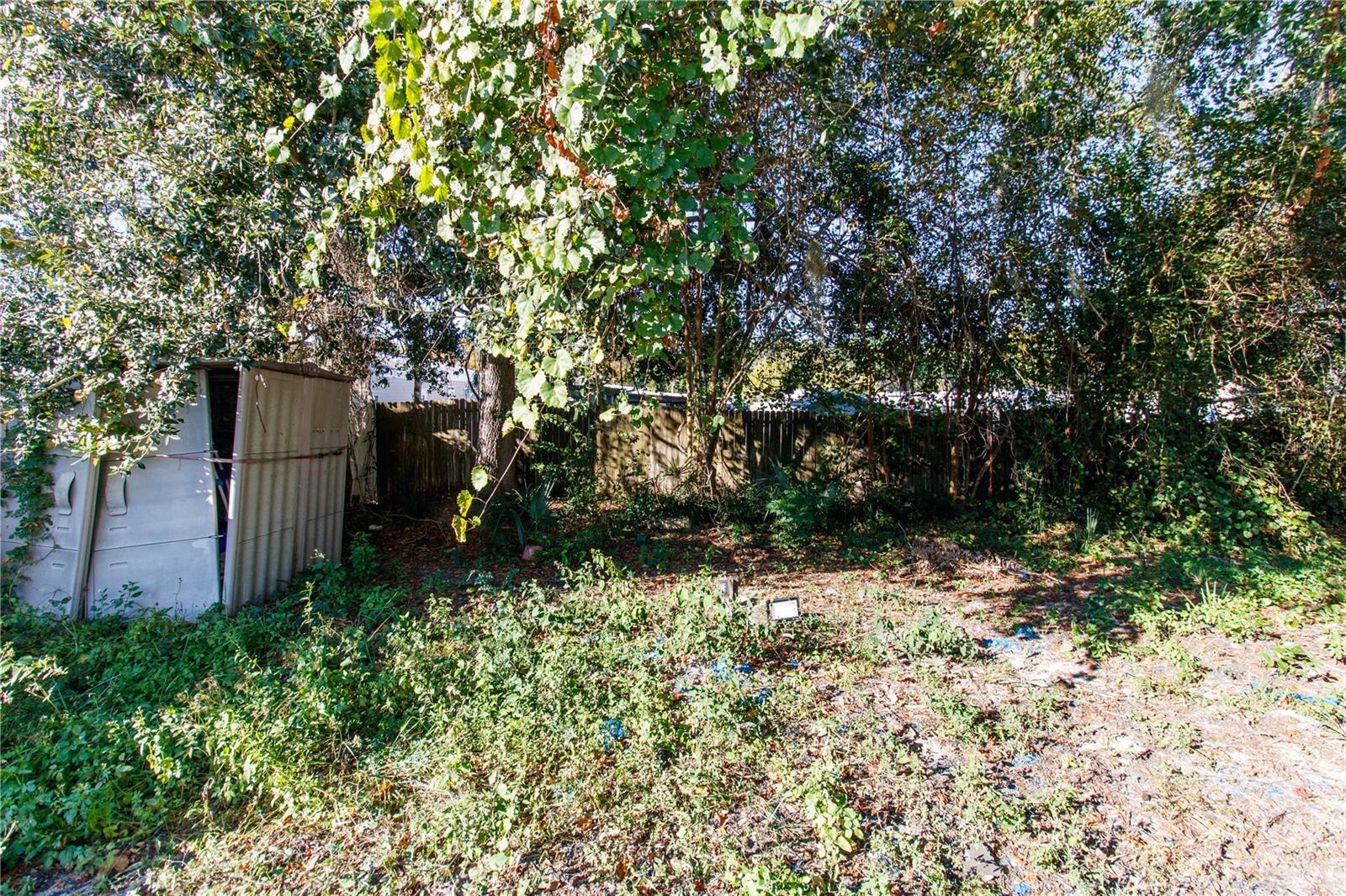 RAINBOW OAKS - Residential