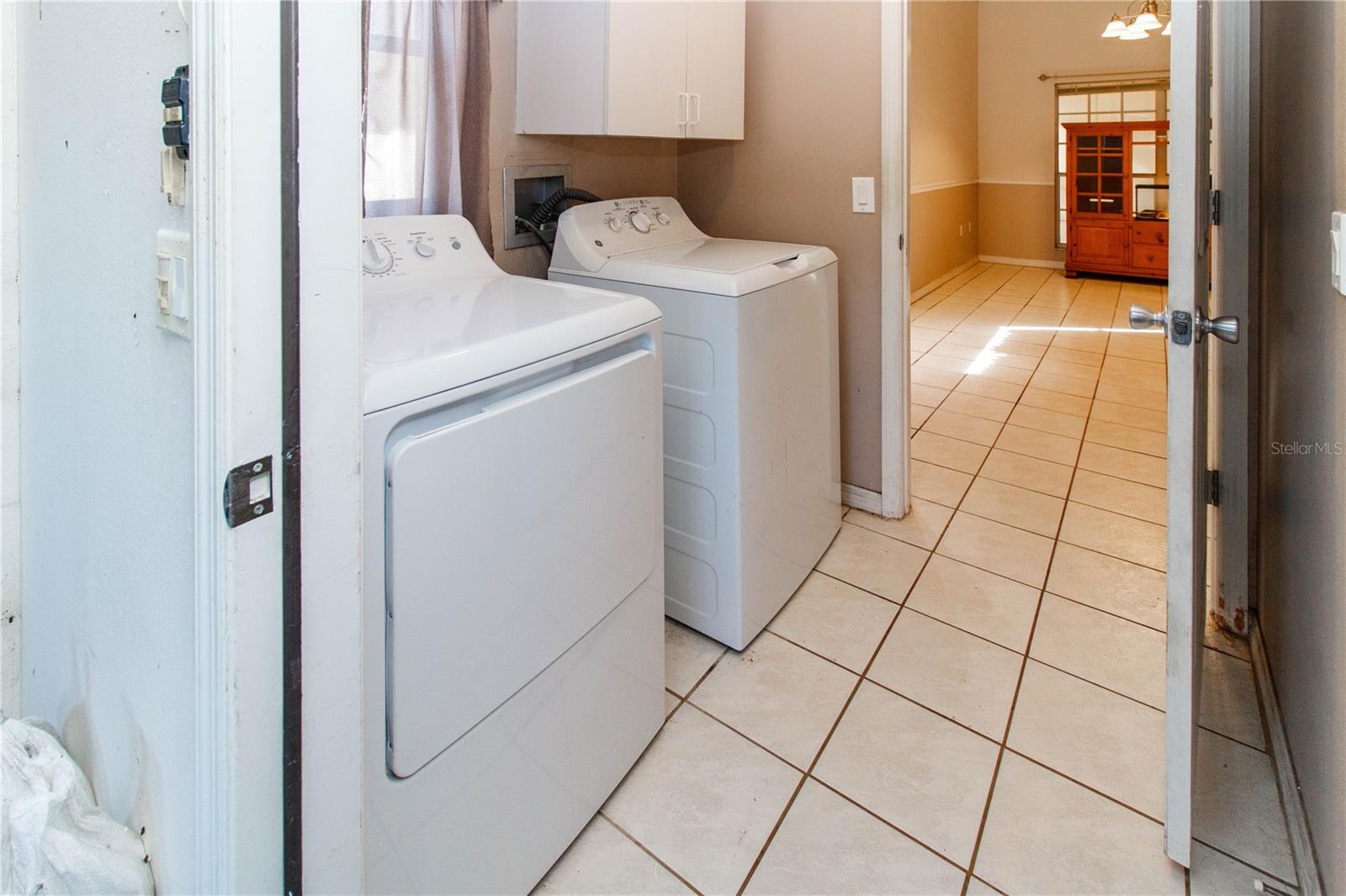 RAINBOW OAKS - Residential