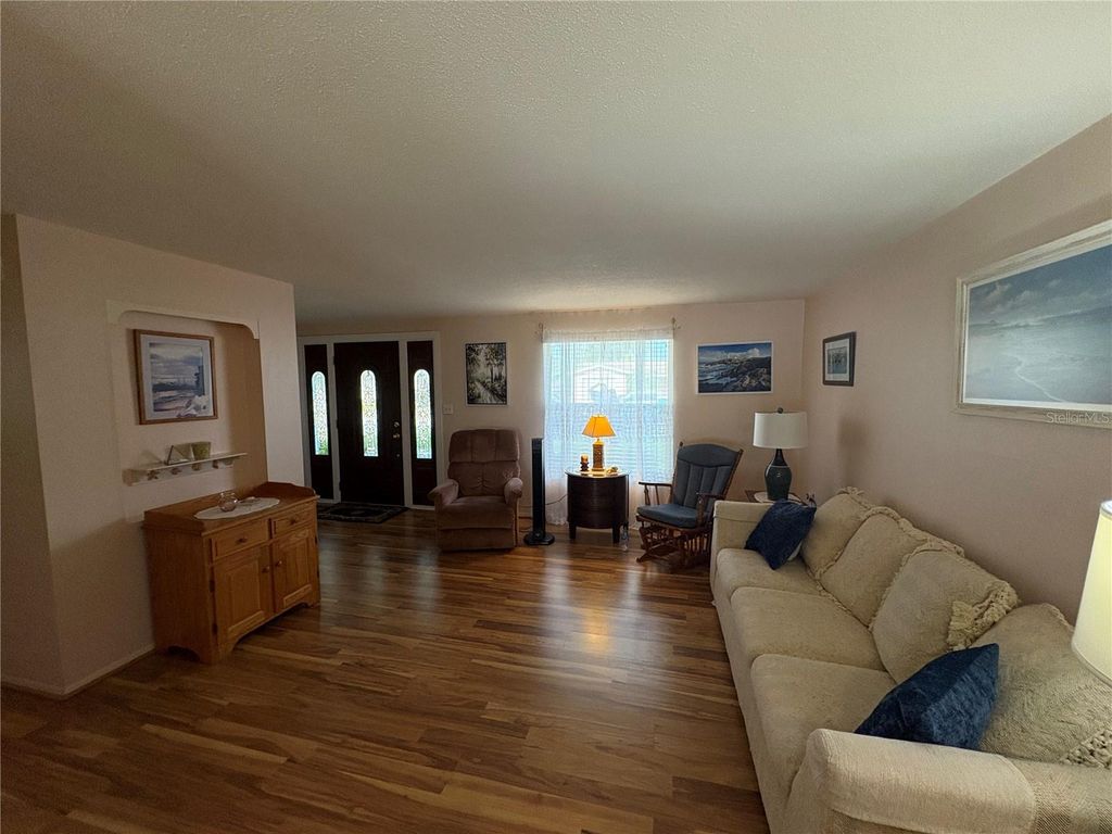 Photo of 4651 Hunter Ridge Drive, Sarasota, FL 34233 (MLS # A4663108)