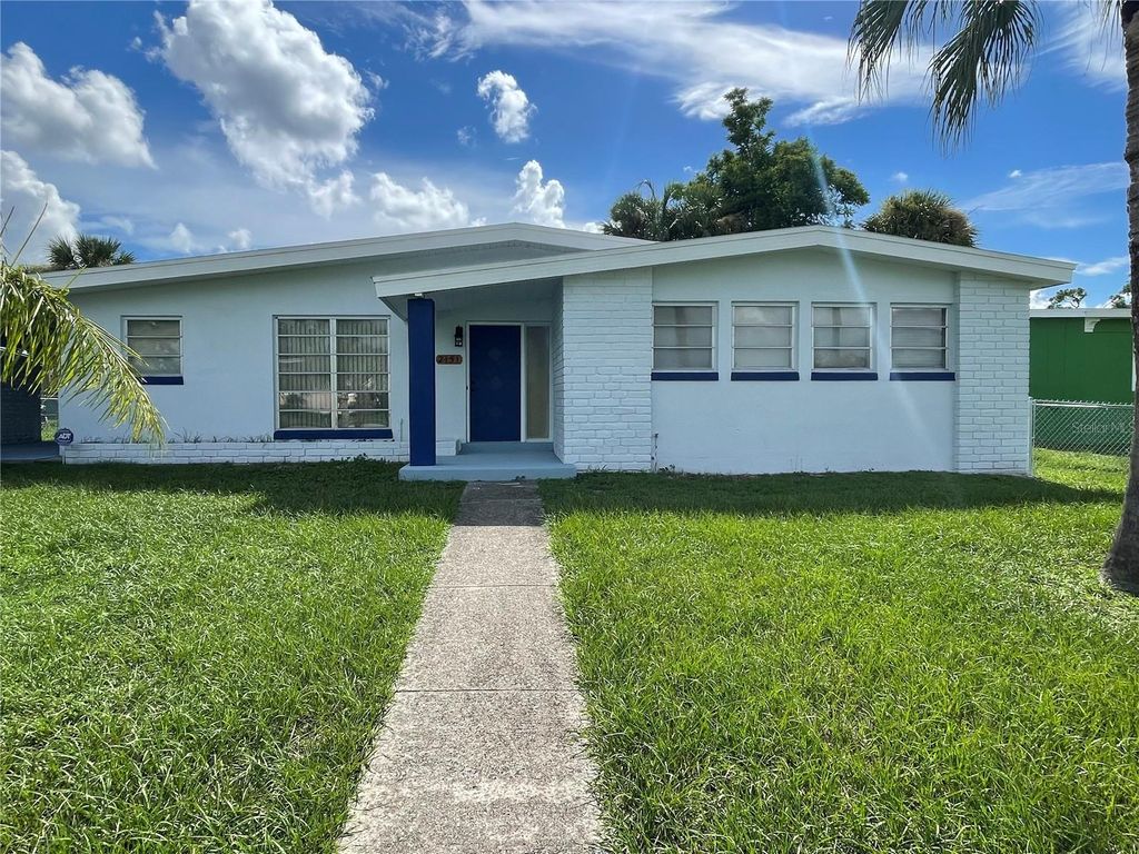 Photo of 2151 Broom Court, Port Charlotte, FL 33952 (MLS # A4663392)