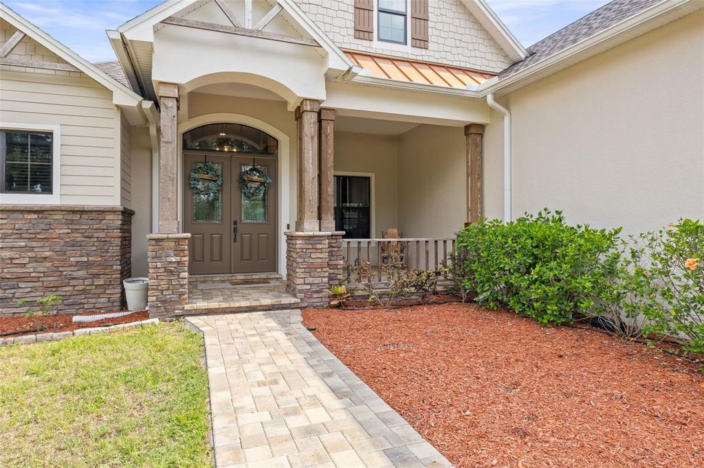 Photo of 5319 W Trapnell Road, Dover, FL 33527 (MLS # TB8386518)