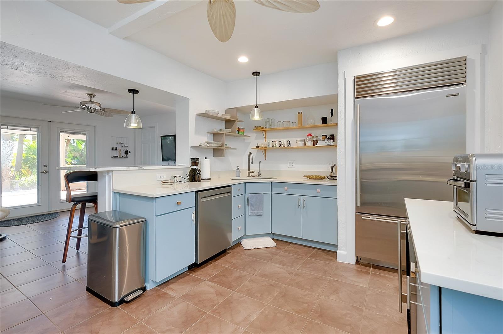 BAY POINT CORR OF - Residential