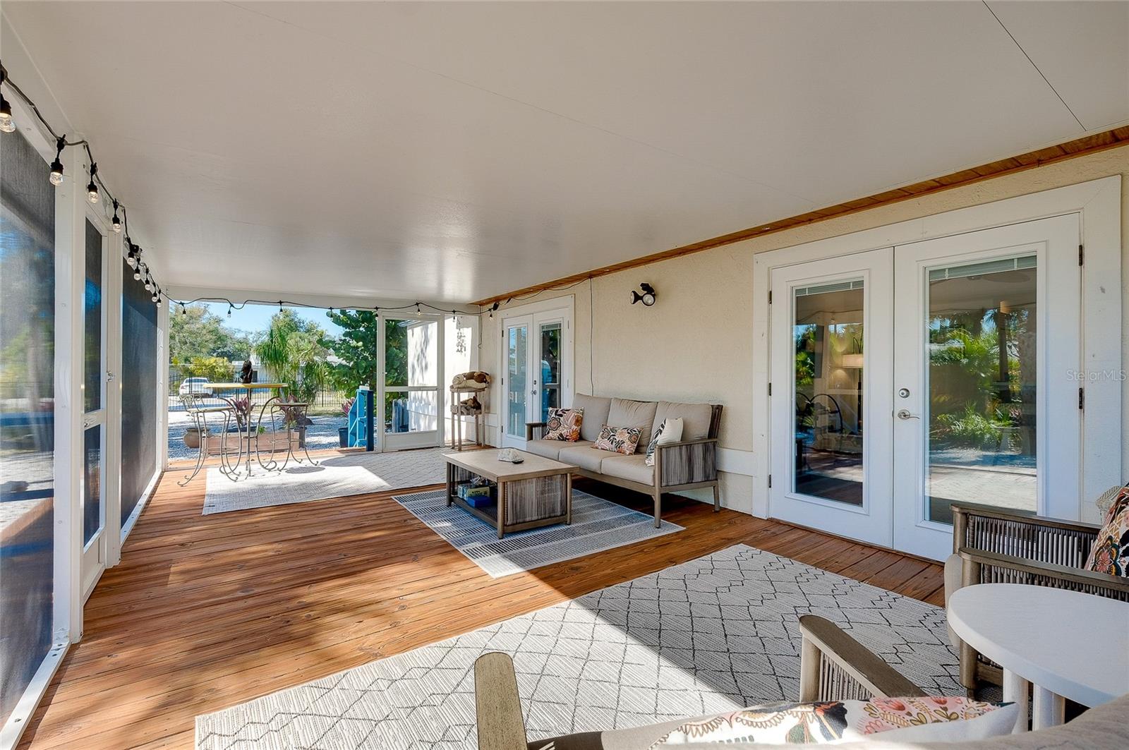 BAY POINT CORR OF - Residential