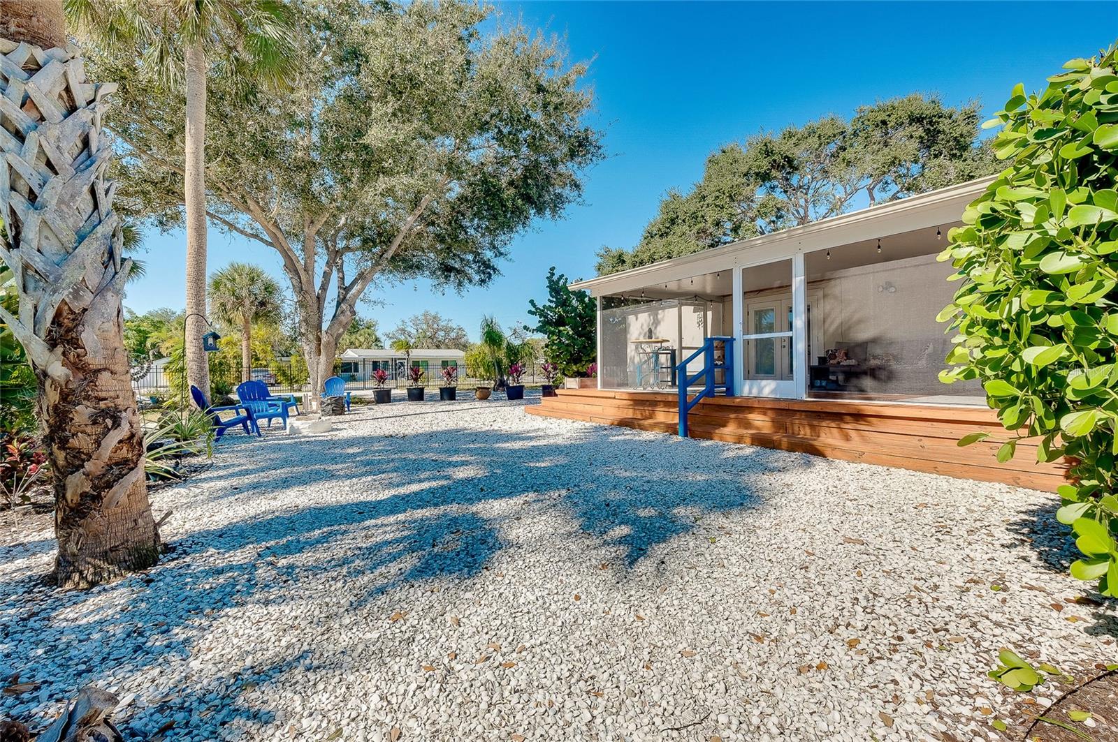 BAY POINT CORR OF - Residential