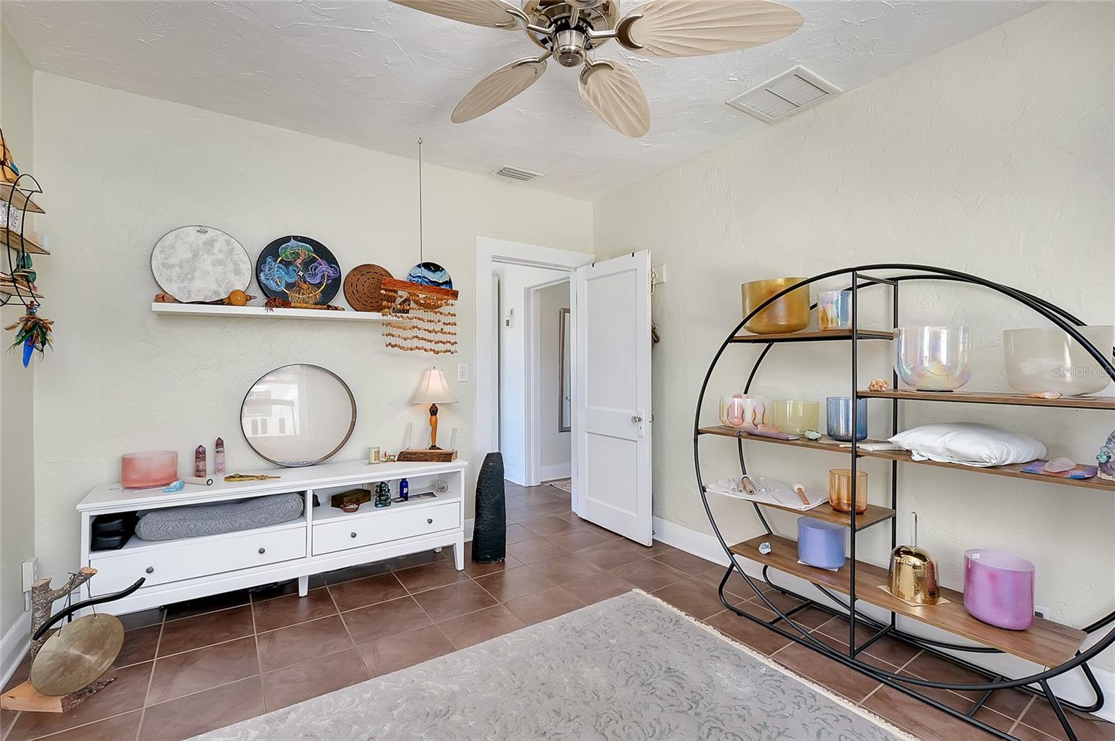 BAY POINT CORR OF - Residential