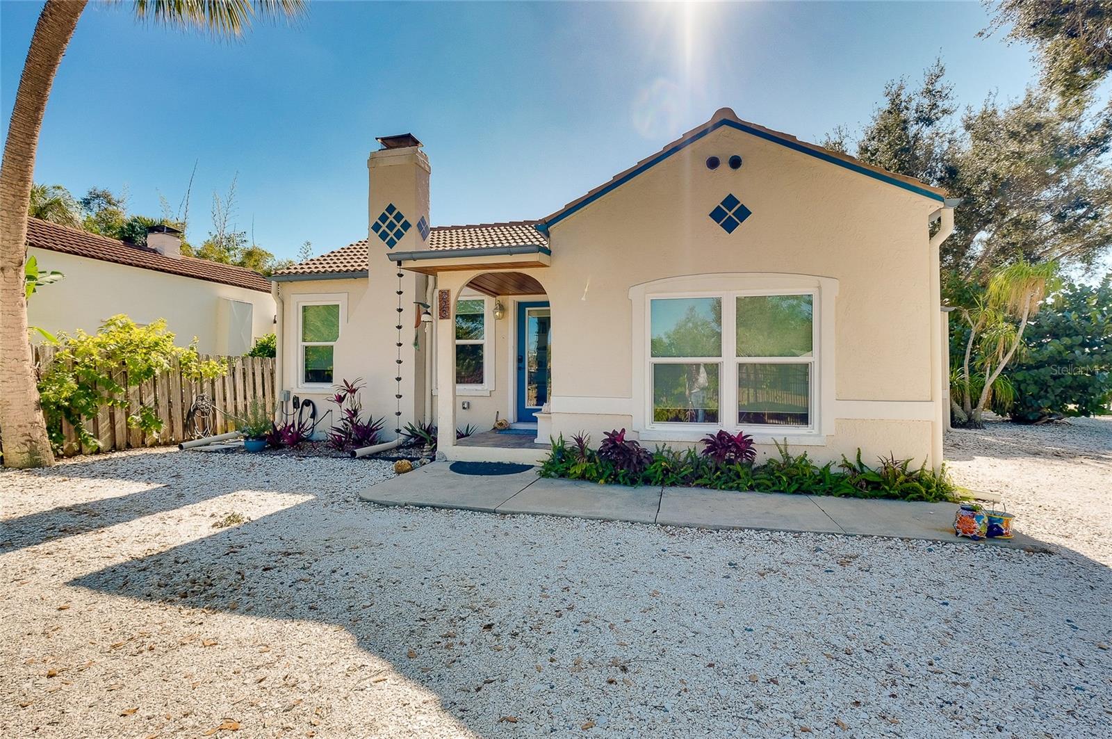 BAY POINT CORR OF - Residential