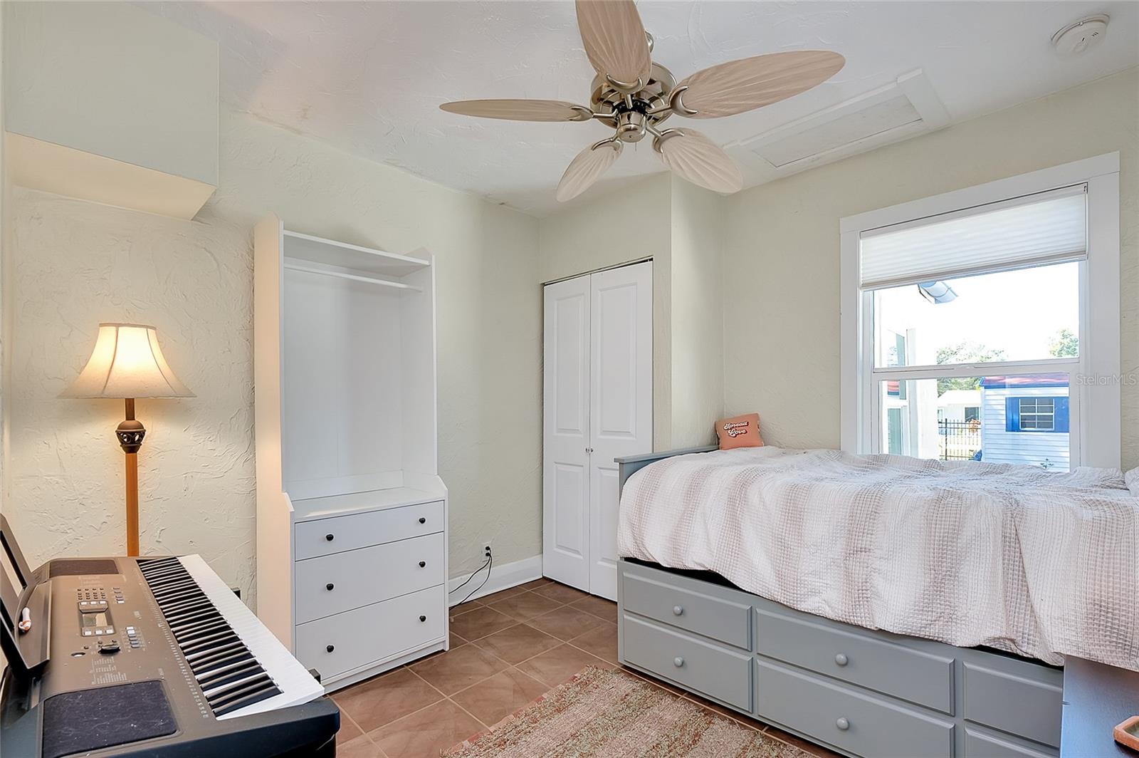 BAY POINT CORR OF - Residential