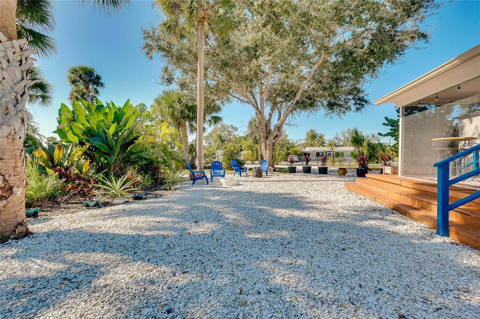 BAY POINT CORR OF - Residential