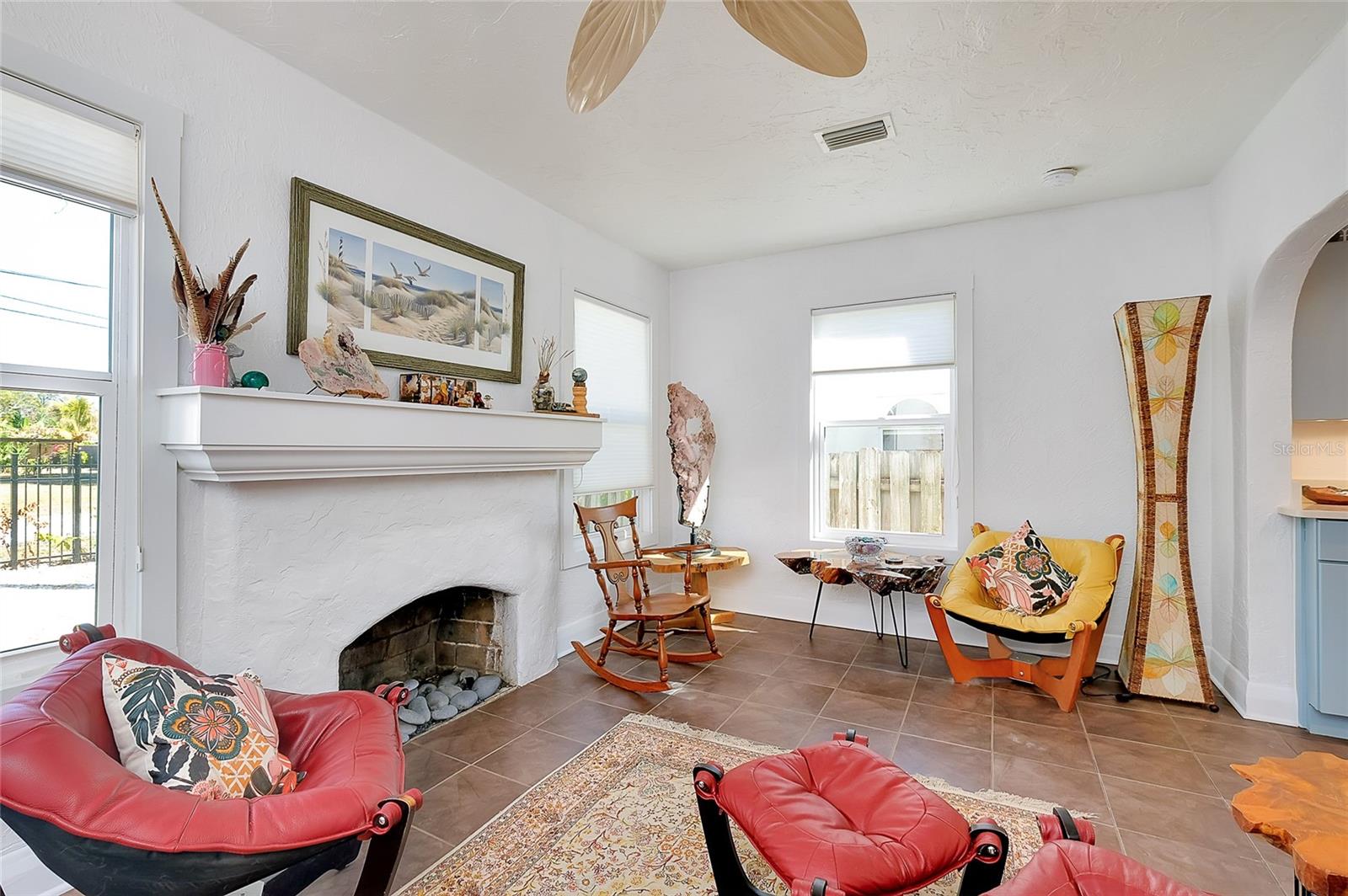 BAY POINT CORR OF - Residential